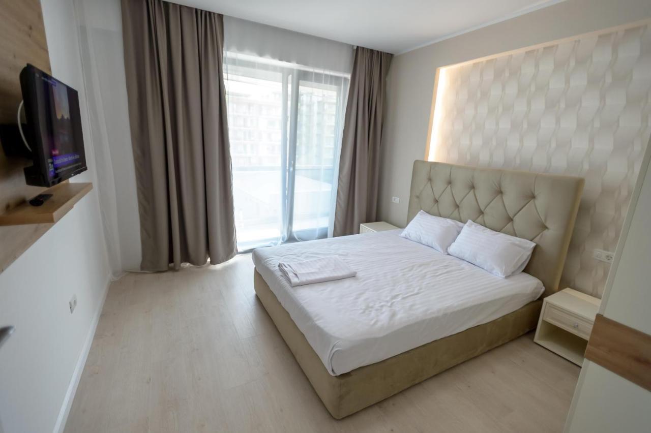 Plazza Mamaia Nord Aparthotel Navodari Exterior photo